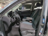  Volkswagen  Tiguan 2.0 TDI SCR DSG  12 #9