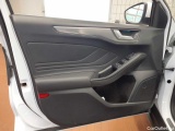  Ford  Focus Turnier 2.0 EcoBlue Start-Stopp-System TITANIUM Manual Diesel  3 #17