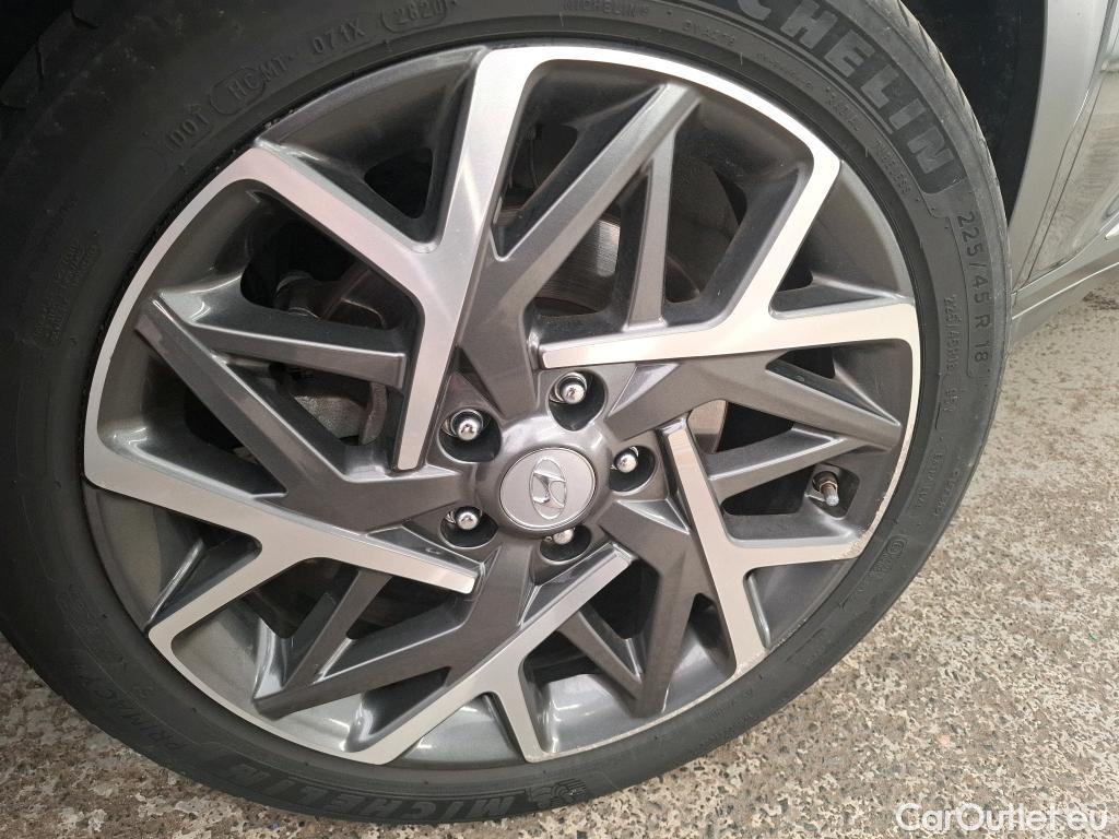  Hyundai  Konna Kona Creative Hybrid 2WD 1.6 GDI 140CV BVA6 E6d #14