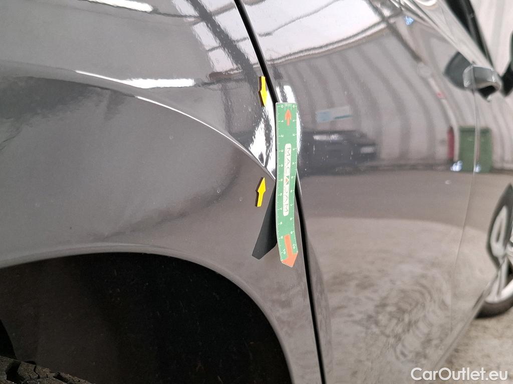  Volkswagen  Golf  VOLKSWAGEN  2020  5P  Berline 2 0 TDI SCR 115 DSG7 Life Busi #2