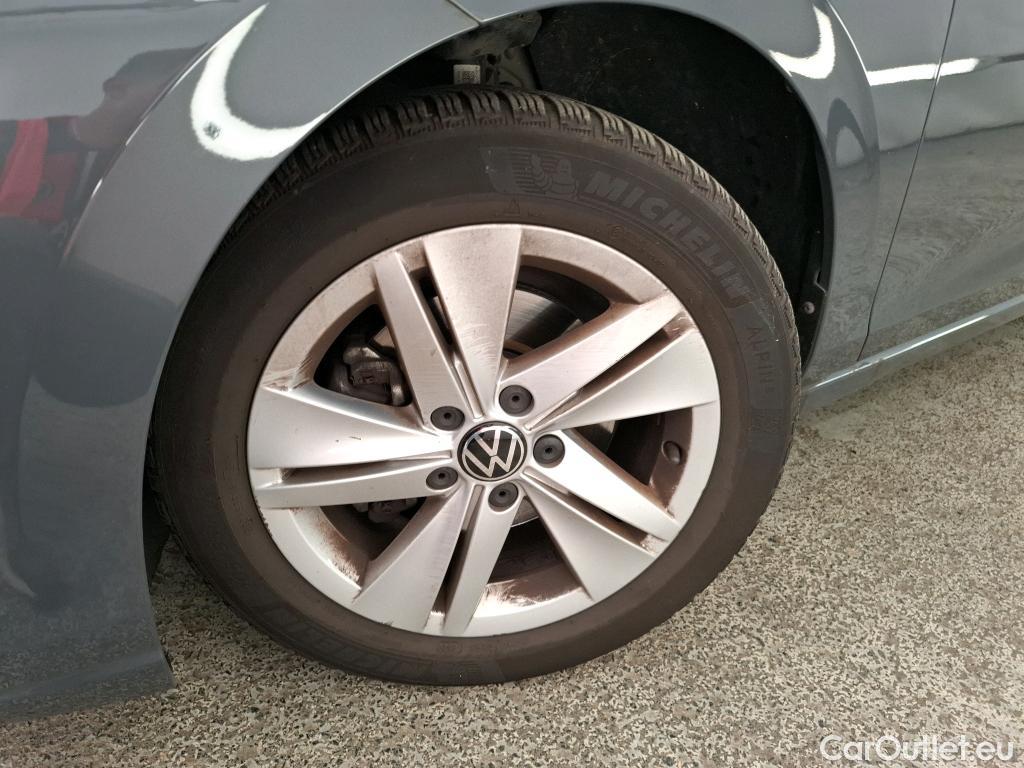  Volkswagen  Golf  VOLKSWAGEN  2020  5P  Berline 2 0 TDI SCR 115 DSG7 Life Busi #23