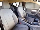  Volvo  XC 40 VOLVO XC40 / 2017 / 5P / SUV T3 AUTOMATICO MOMENTUM PRO #13