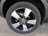  Volvo  XC 40 VOLVO XC40 / 2017 / 5P / SUV T3 AUTOMATICO MOMENTUM PRO #18