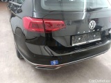  Volkswagen  Passat Volkswagen  Variant 2.0 TDI SCR 110kW DSG7 Elegance Business 5d #34