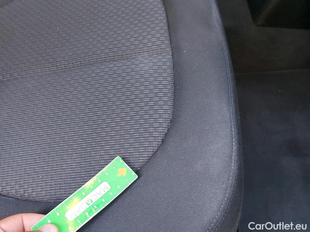  Bmw  X1 BMW  / 2019 / 5P / todoterreno sDrive16d Business #18