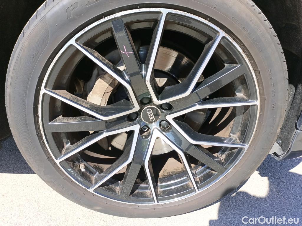  Audi  Q8  55 TFSI e quattro Black line Black Edition 3.0 TFSI 380CV AT8 E6d #4