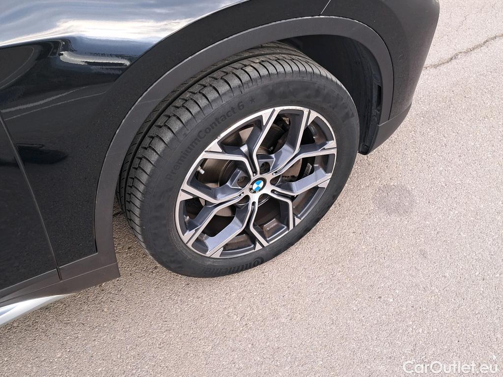  Bmw  X1 BMW  / 2019 / 5P / todoterreno sDrive18d #3