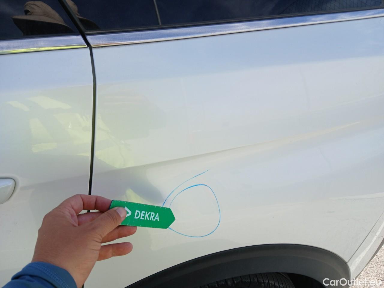  Peugeot  5008  GT 1.5 HDi 130CV AT8 7 Plazas E6d #16