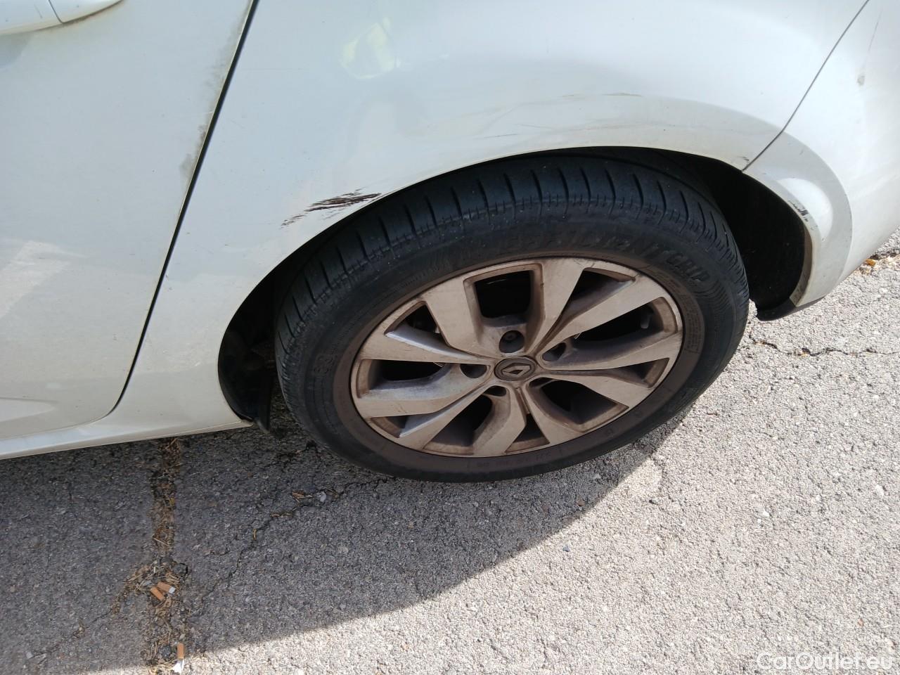  Renault  Megane  IV Berlina 5P Limited 1.5 dCi 115CV MT6 E6dT #17