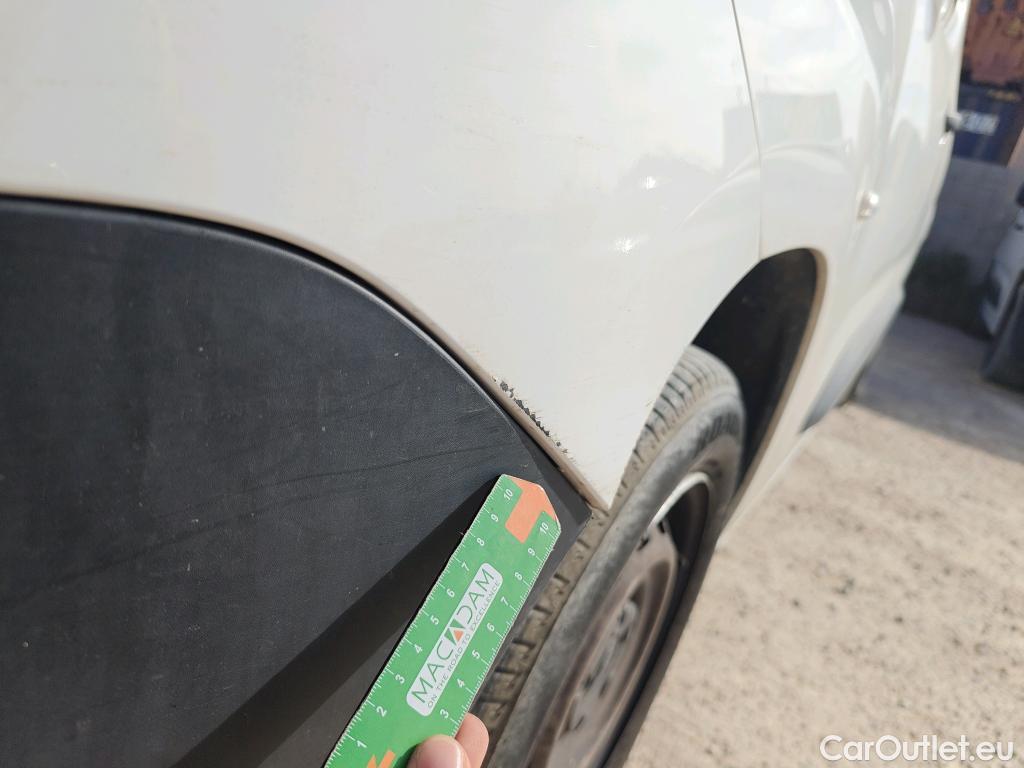  Citroen  Berlingo  Furgón Control M 1.5 100CV MT5 #45
