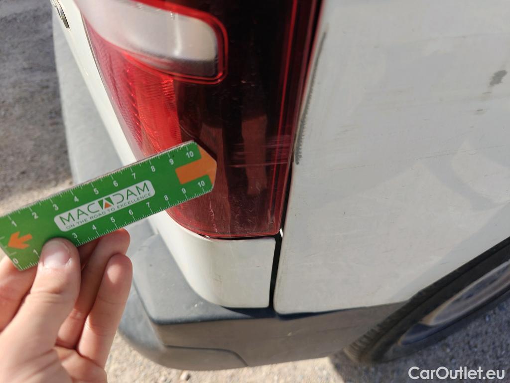  Citroen  Berlingo  Furgón Control M 1.5 100CV MT5 #16