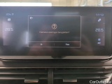 Peugeot  5008 Peugeot  GT PureTech 130 EAT8 5d #32