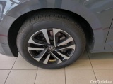  Volkswagen  Touran 2.0 TDI SCR DSG  18 #10