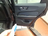  Volvo  XC60 B4 D Core - Automatic Diesel/Electric  52 #35