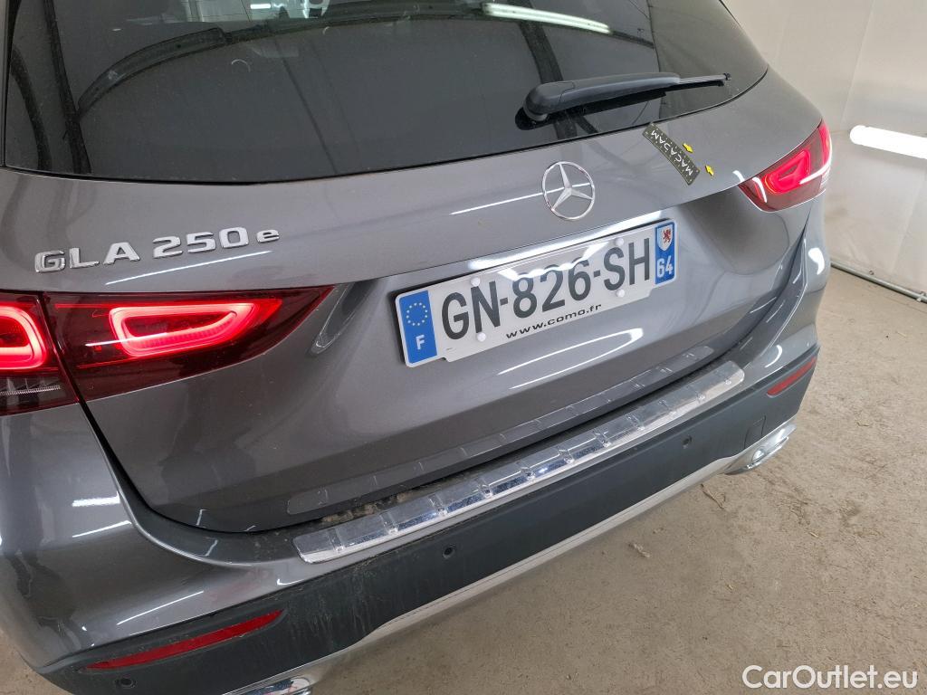  Mercedes  GLA MERCEDES-BENZ  / 2020 / 5P / SUV  250 e BUSINESS LINE DCT #5