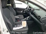  Toyota  Yaris 1.5 HYBRID 116H DESIGN AUTO #9