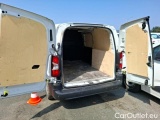  Citroen  Berlingo XL 950KG BLUEHDI 130 S&S EAT8 DRIVER #13