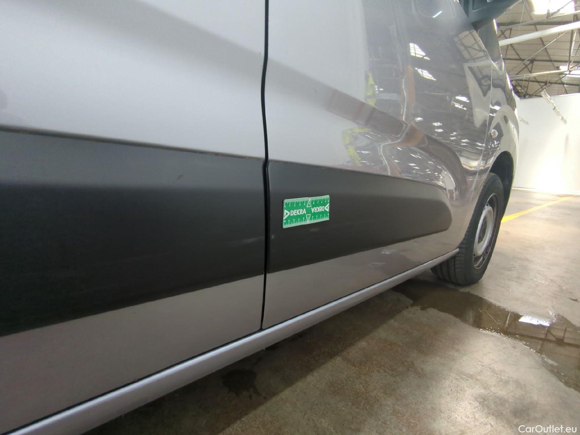 Citroen  Berlingo  Fourgon Club M 650 1.5 BlueHDi 100CV BVM6 E6d #14