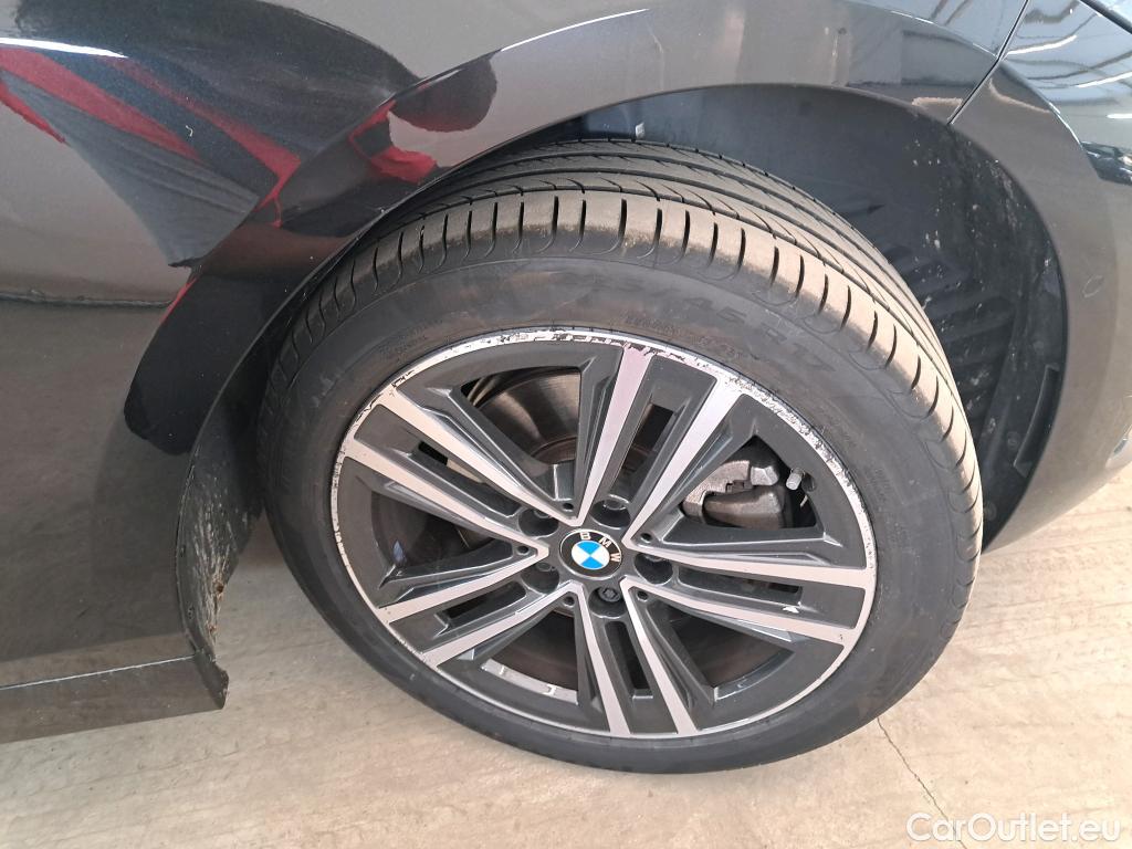  Bmw  Serie 1 BMW Série 1 / 2019 / 5P / Berline 116i Business Design #8