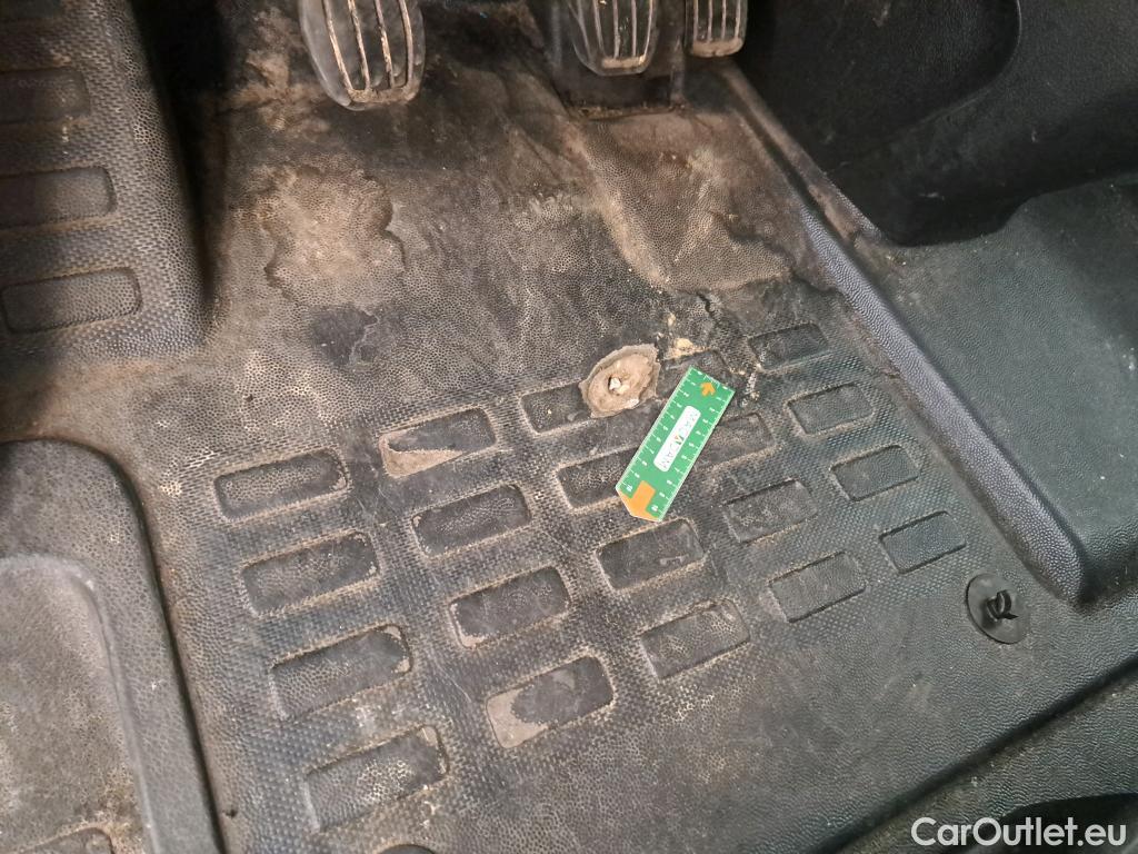  Citroen  Jumpy  Fourgon Club M 1.5 BlueHDi 100CV BVM6 E6d #28