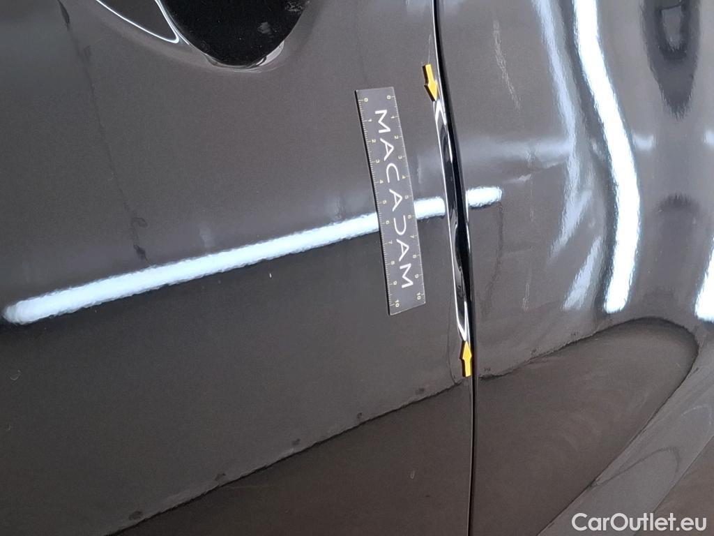  Nissan  Qashqai NISSAN  / 2017 / 5P / Crossover 1.3 DIG-T 160 DCT Tekna #23