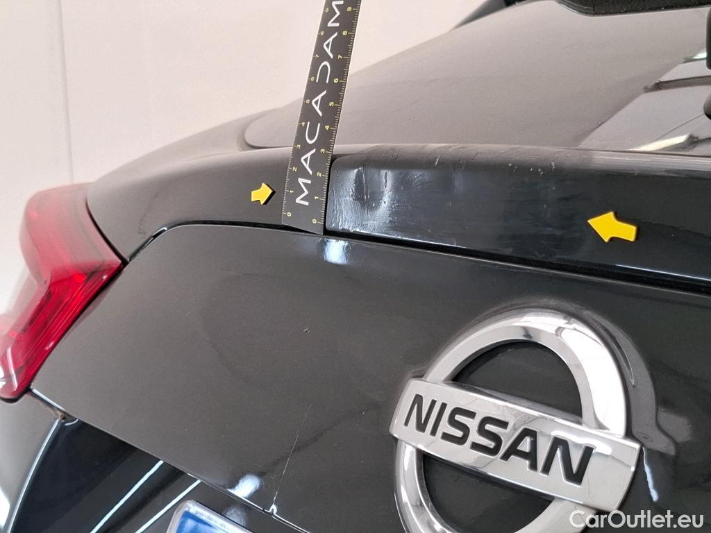  Nissan  Qashqai NISSAN  / 2017 / 5P / Crossover 1.3 DIG-T 160 DCT Tekna #35