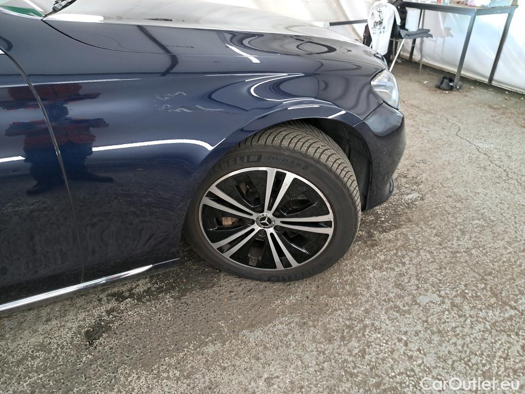  Mercedes  E-Klasse MERCEDES-BENZ Classe E Berline / 2016 / 4P / Berline E 400 d 4Matic Avantgarde Line #46