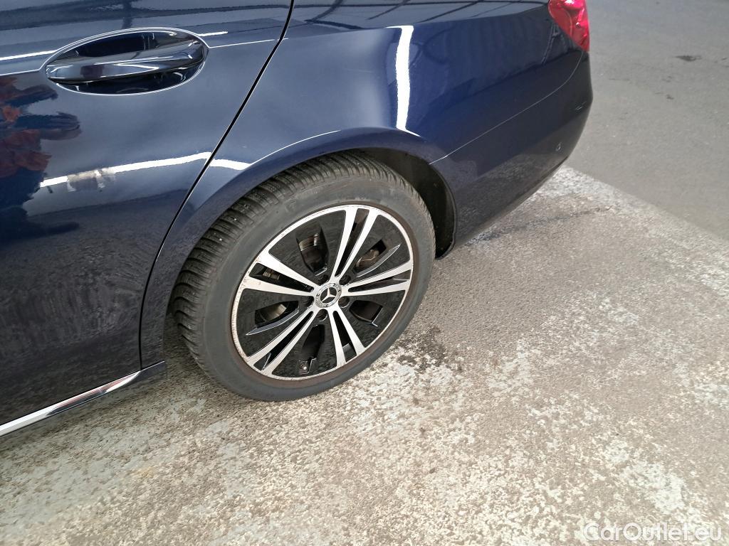  Mercedes  E-Klasse MERCEDES-BENZ Classe E Berline / 2016 / 4P / Berline E 400 d 4Matic Avantgarde Line #50