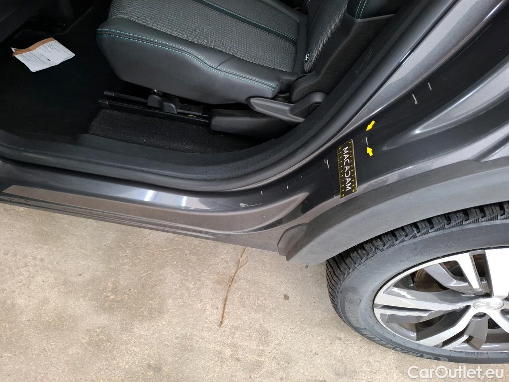  Peugeot  5008  Allure 1.5 HDi 130CV BVA8 7 Sieges E6d #8