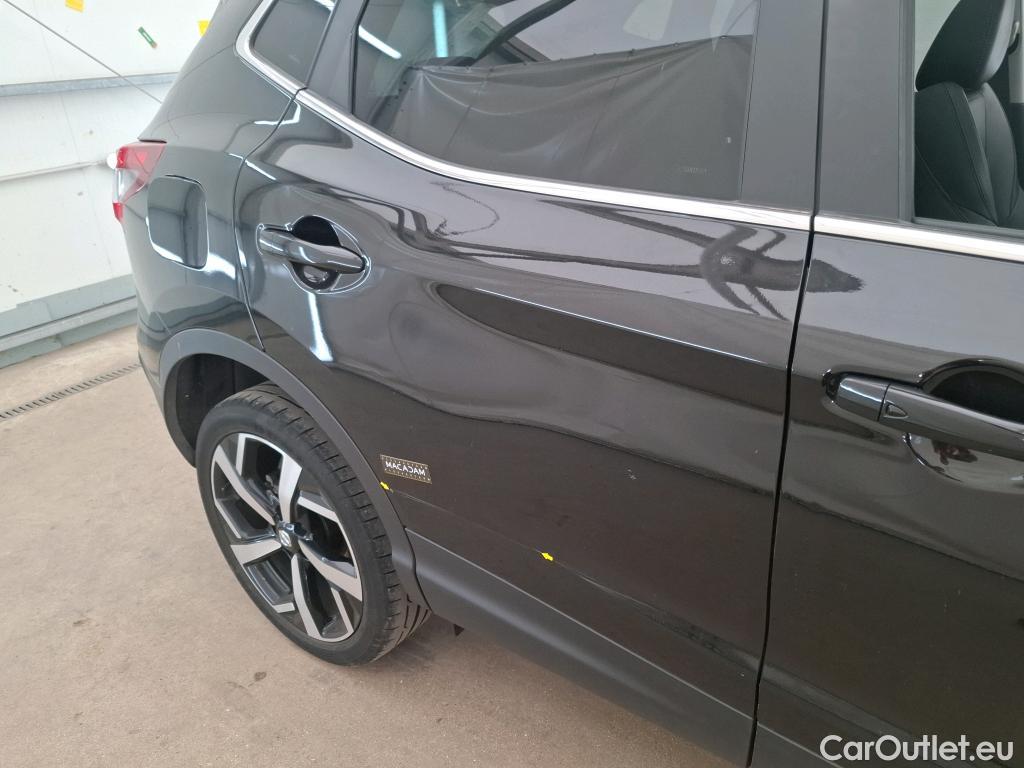  Nissan  Qashqai NISSAN  / 2017 / 5P / Crossover 1.3 DIG-T 160 DCT Tekna #18