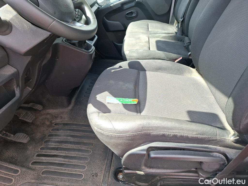  Renault  Master  III Fourgon L2H2 3 5 Confort dCi 135CV BVM6 E6dT #34
