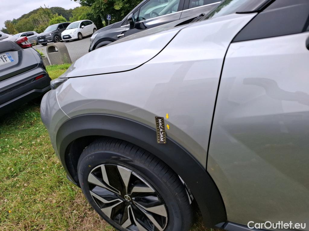 Nissan  Juke NISSAN  / 2019 / 5P / Crossover DIG-T 114 BVM6 Business Edition #54
