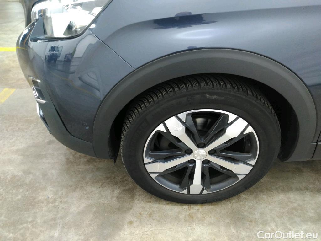  Peugeot  5008  Allure Business 1.5 HDi 130CV BVA8 E6dT #44