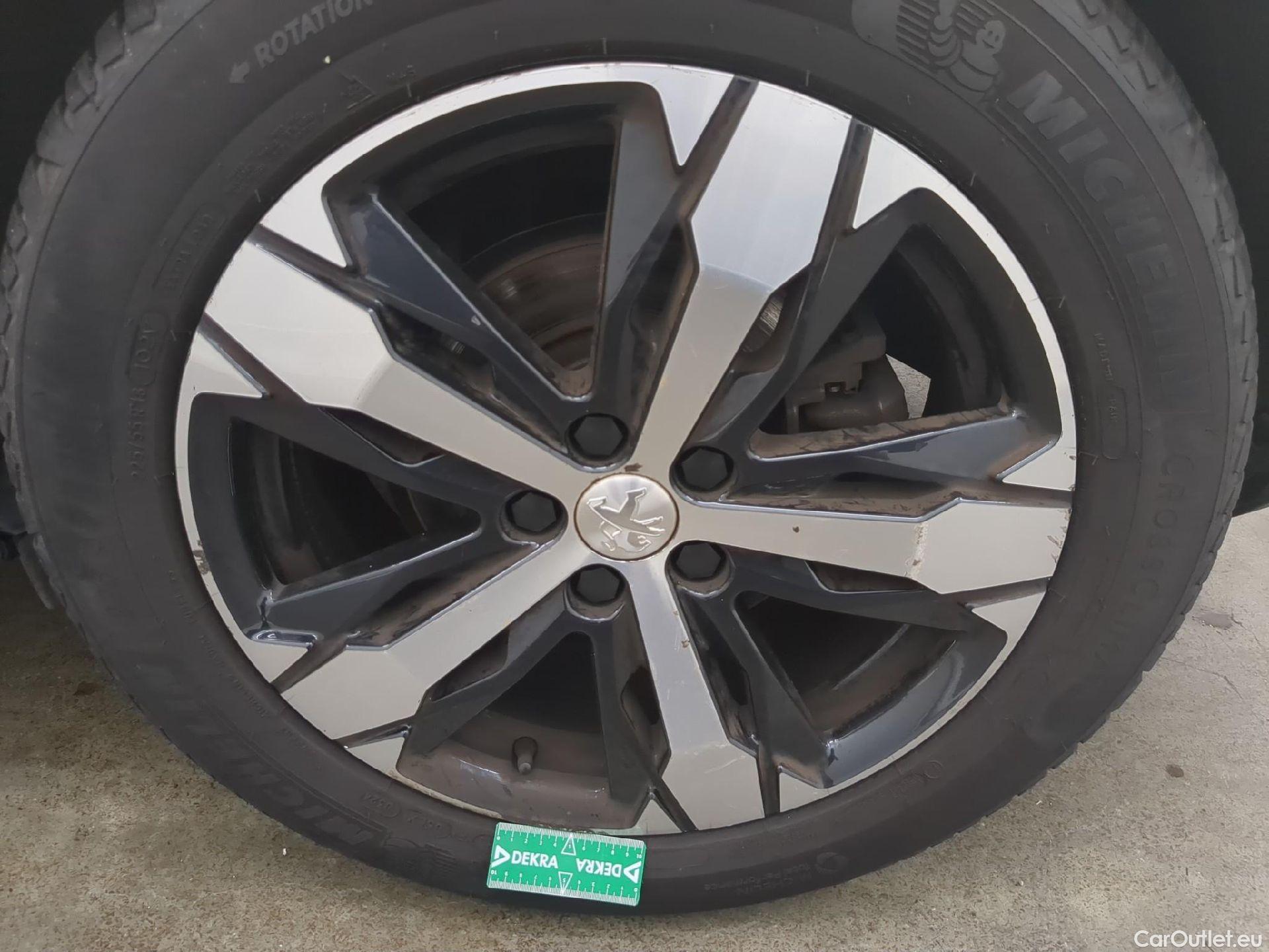  Peugeot  3008  GT Line 1.5 HDi 130CV BVA8 E6dT #18