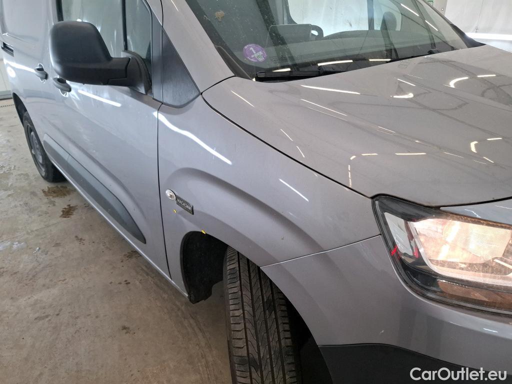  Citroen  Berlingo CITROEN  / 2018 / 4P / Fourgonnette Taille M 650kg PureTech 110 S&S BVM Club #7