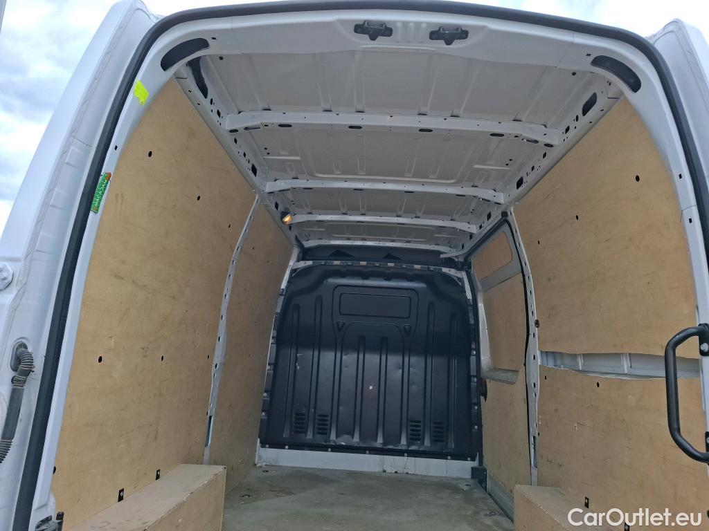  Renault  Master  III Fourgon L2H2 3 5 Confort dCi 135CV BVM6 E6dT #18