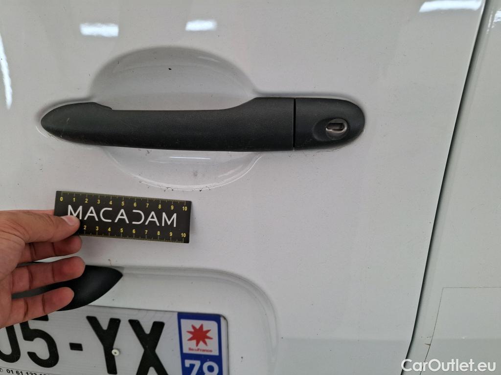  Renault  Kangoo  II Express Grand Confort (L1) 1.5 dCi 80CV BVM6 E6dT #18