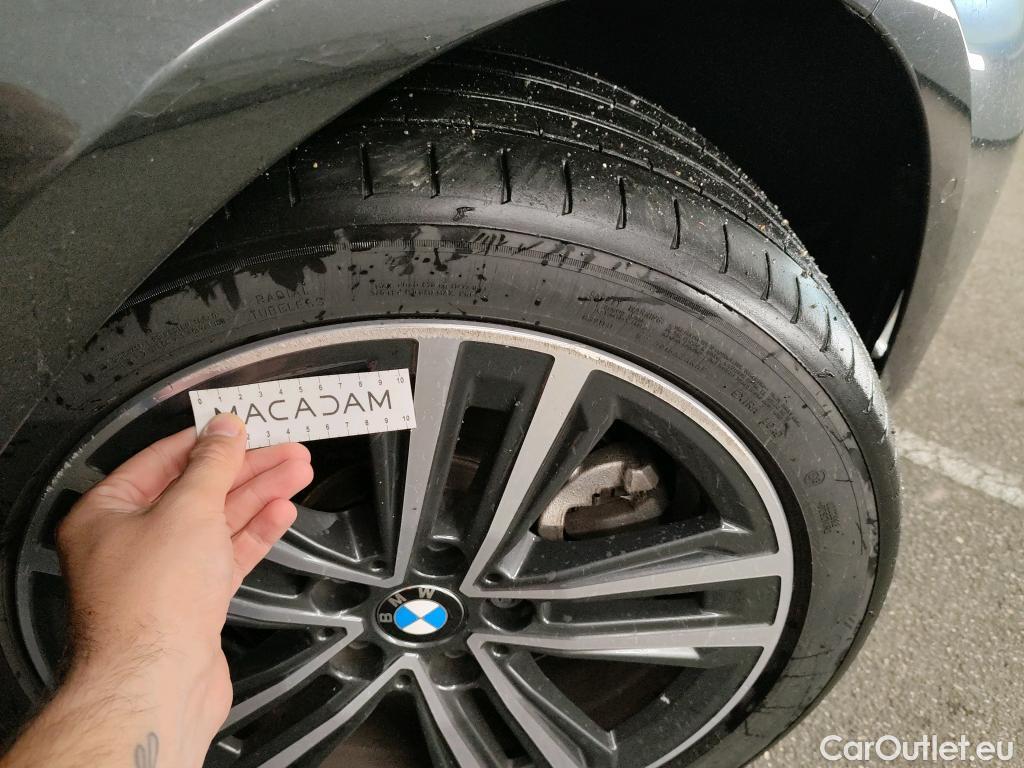  Bmw  Serie 1 BMW Série 1 / 2019 / 5P / Berline 116i Business Design #2
