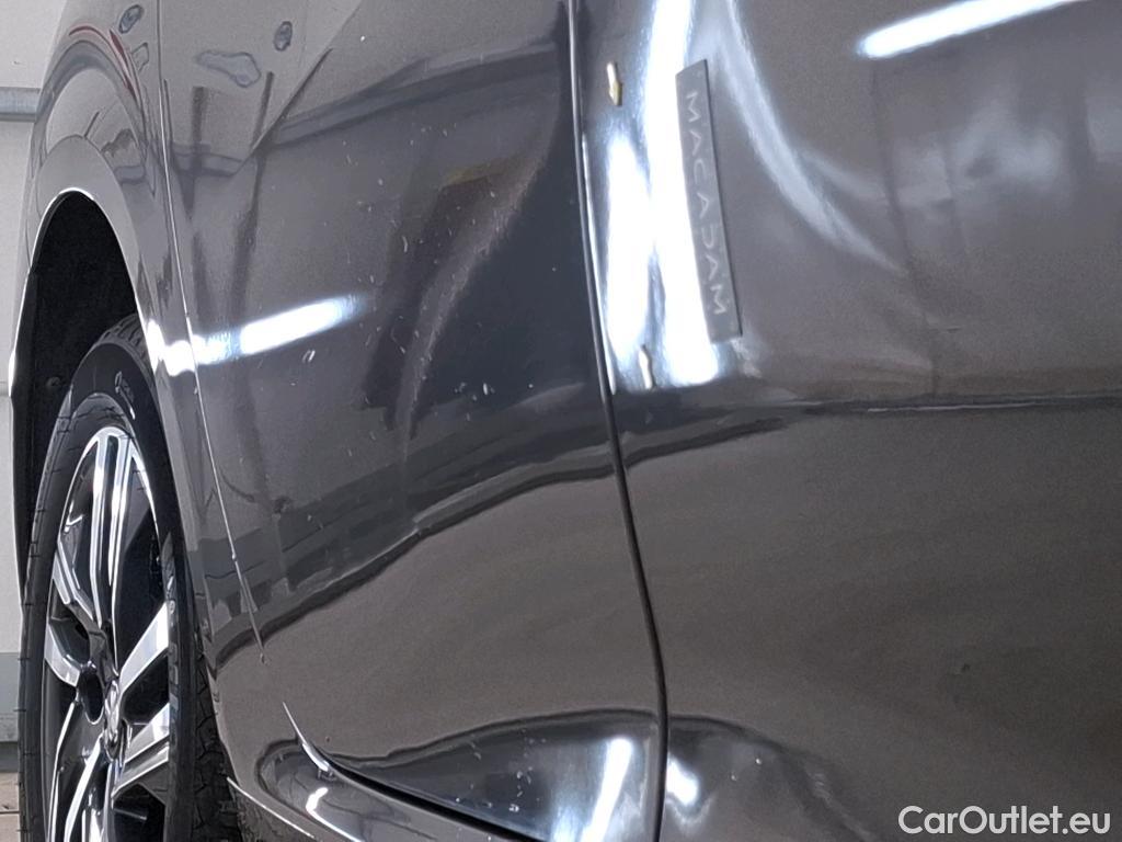  Peugeot  208  Allure 1.2 PureTech 100CV BVM6 E6d #4
