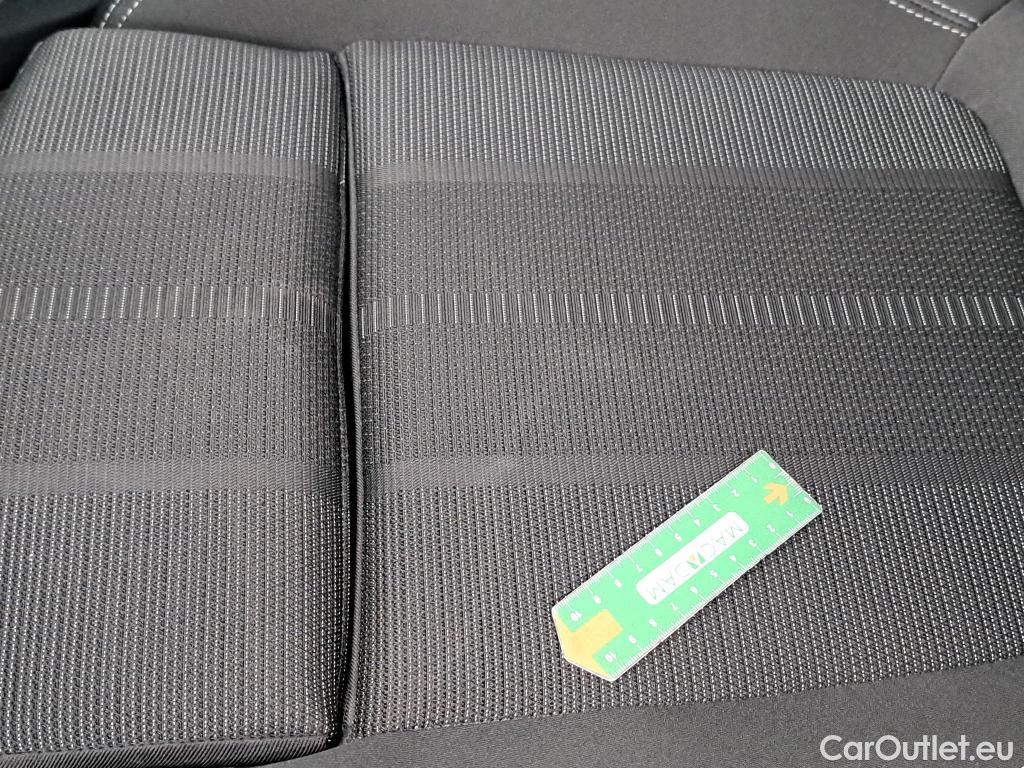  Opel   Grandland X Grandland X Business Elegance 1.5 130CV BVA8 6E #9