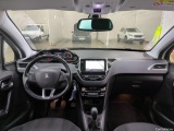  Peugeot  208  Allure Business 1.2 PureTech 110CV BVM5 E6 #4
