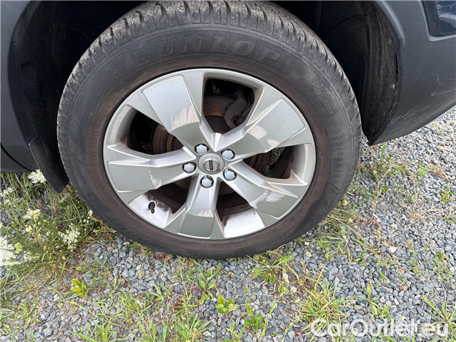  Volvo  XC 40 XC40 B4 Momentum Pro AWD AT #34