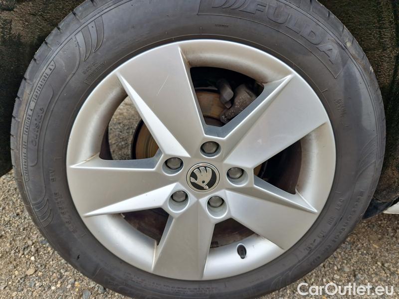  Skoda  Octavia  Combi  (5E5)(03.2017->) Co1.5TSI 110 Ambition #20