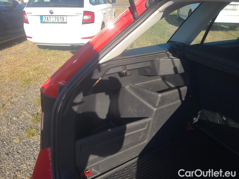  Skoda  Fabia  Combi (2015)  Com.1.0TSI 70 Ambition #14