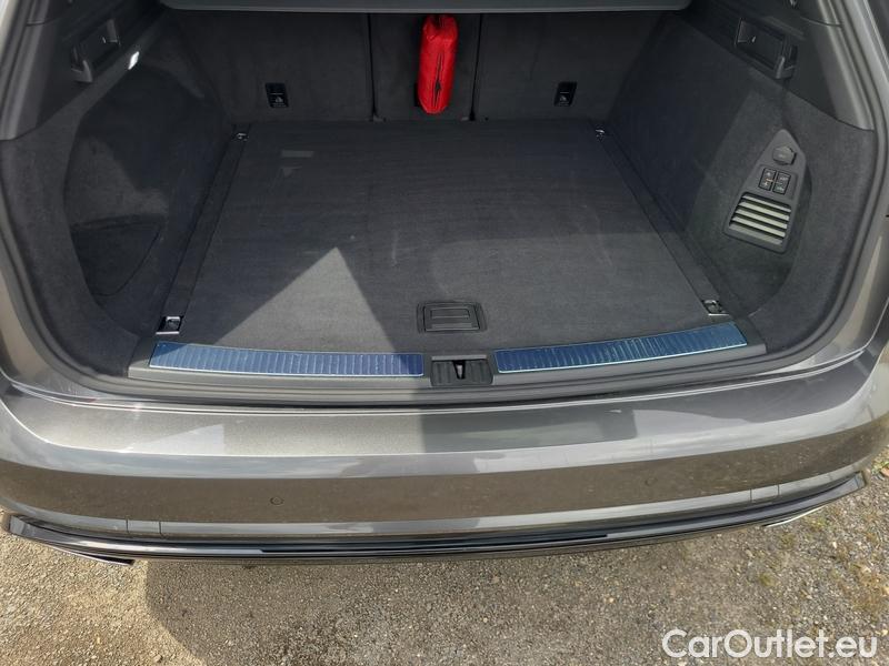  Volkswagen  Touareg  (CR7)(2018->) Tou.3.0TDI Exclusive 4M AT #15
