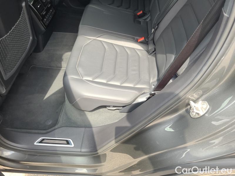  Volkswagen  Touareg  (CR7)(2018->) Tou.3.0TDI Exclusive 4M AT #13