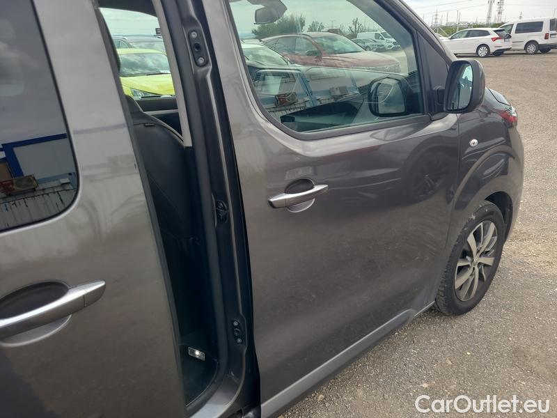  Toyota  Proace  (2016 ->) ProVE 2.0D-4D 180k L2 VIP 5d #35
