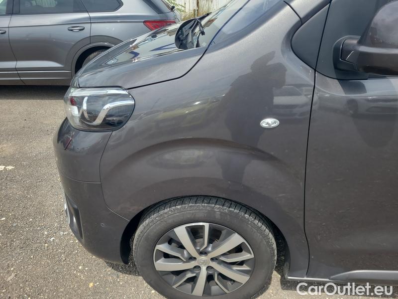  Toyota  Proace  (2016 ->) ProVE 2.0D-4D 180k L2 VIP 5d #5
