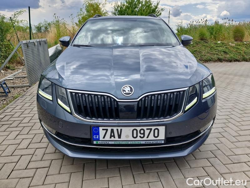  Skoda  Octavia  Combi  (5E5)(03.2017->)  Com TDI 110 Style AT #1