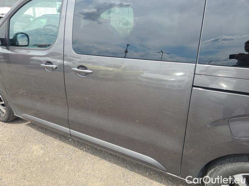  Toyota  Proace  (2016 ->) ProVE 2.0D-4D 180k L2 VIP 5d #16
